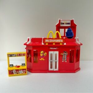 Vintage 2003 McDonald's Drive Thru Plastic Playset Restaurant & Cash Register